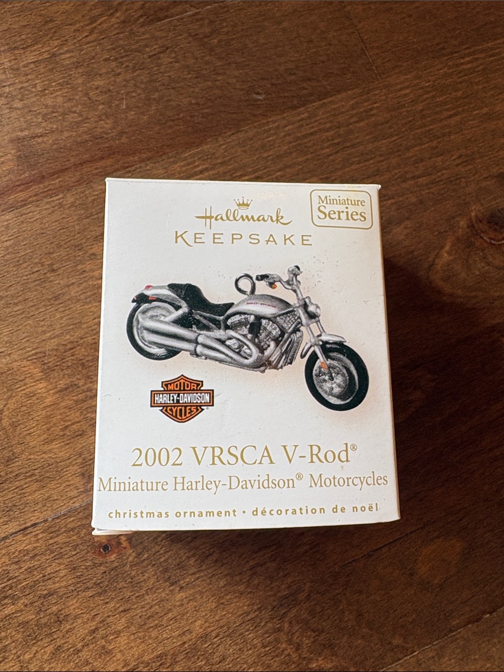 Harley-Davidson Silver and Black V-Rod 2002 Miniature Ornament